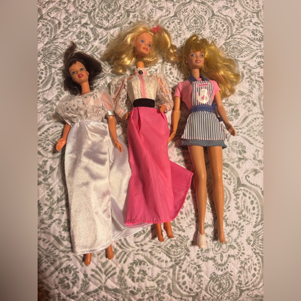 Barbie bundle 3 dolls damaged as is sweet treats angel face